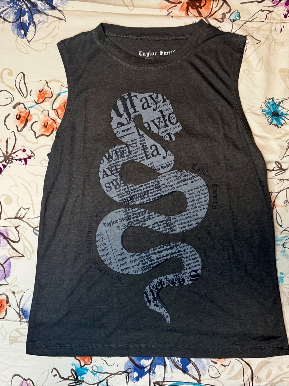 🖤 Taylor Swift Reputation Tour Gray Snake Tank Top Size Small - NWT